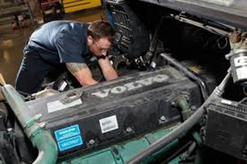 Mecânico para Caminhão Volvo em Sp Barra Funda - Oficina Mecânica para Caminhões Ford